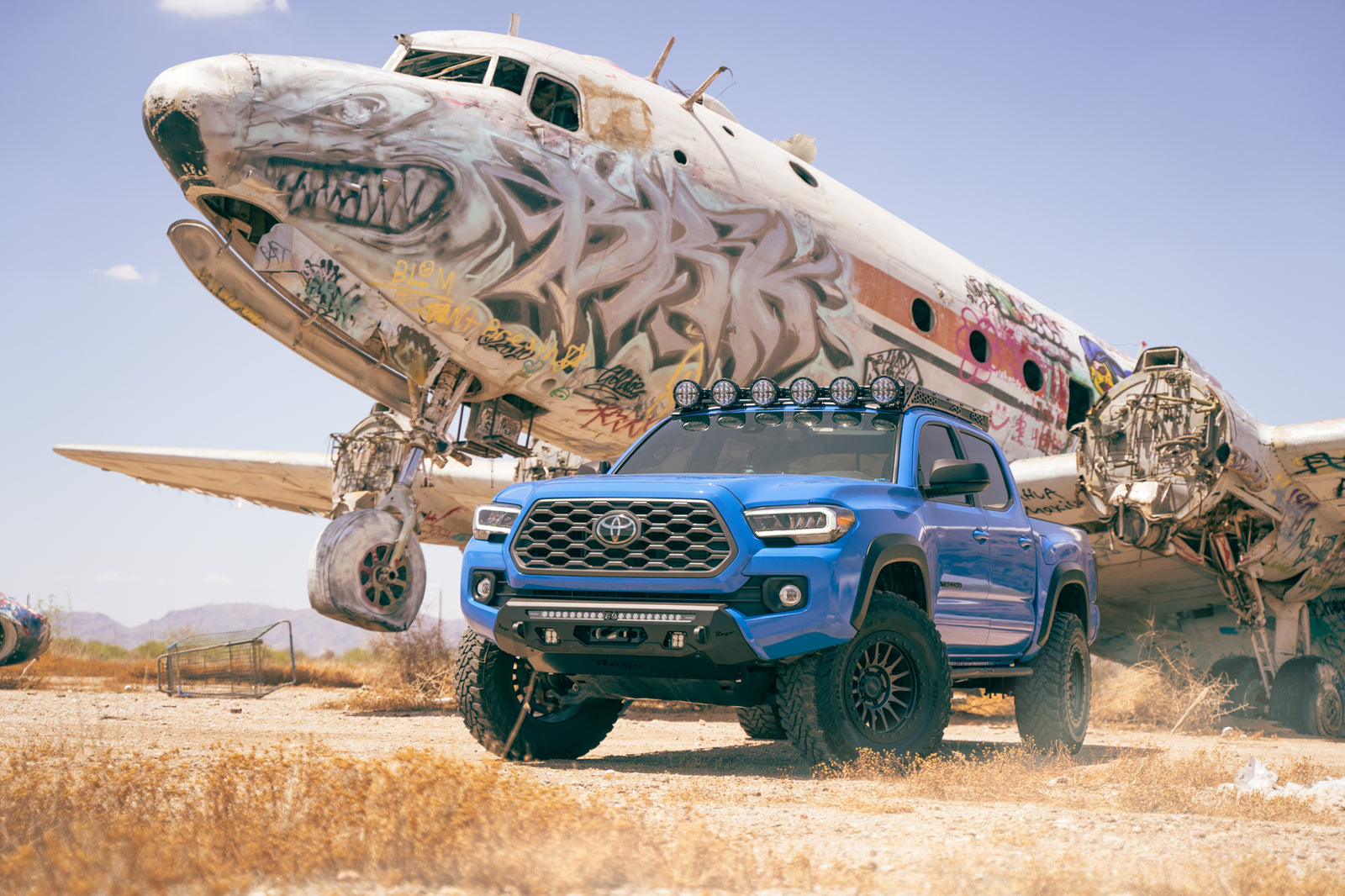 2016-2023 Toyota Tacoma Center Mount Winch Front Bumper