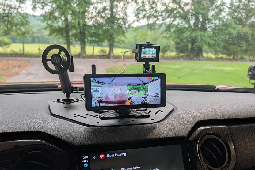 2014-2021 2nd Gen Toyota Tundra - Modular Dash Digital Device Mount