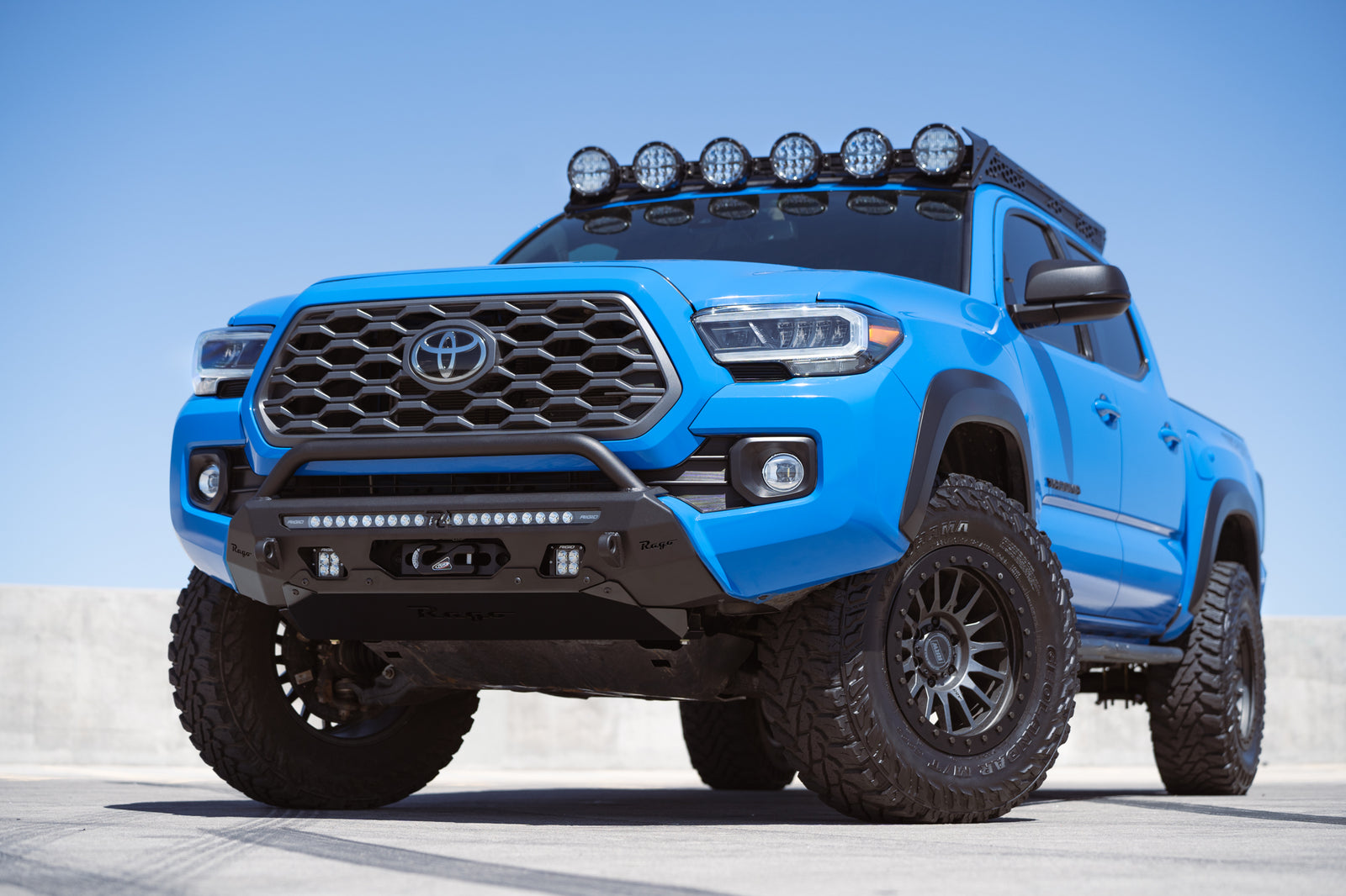 2016-2023 Toyota Tacoma Center Mount Winch Front Bumper w/ Top Hoop