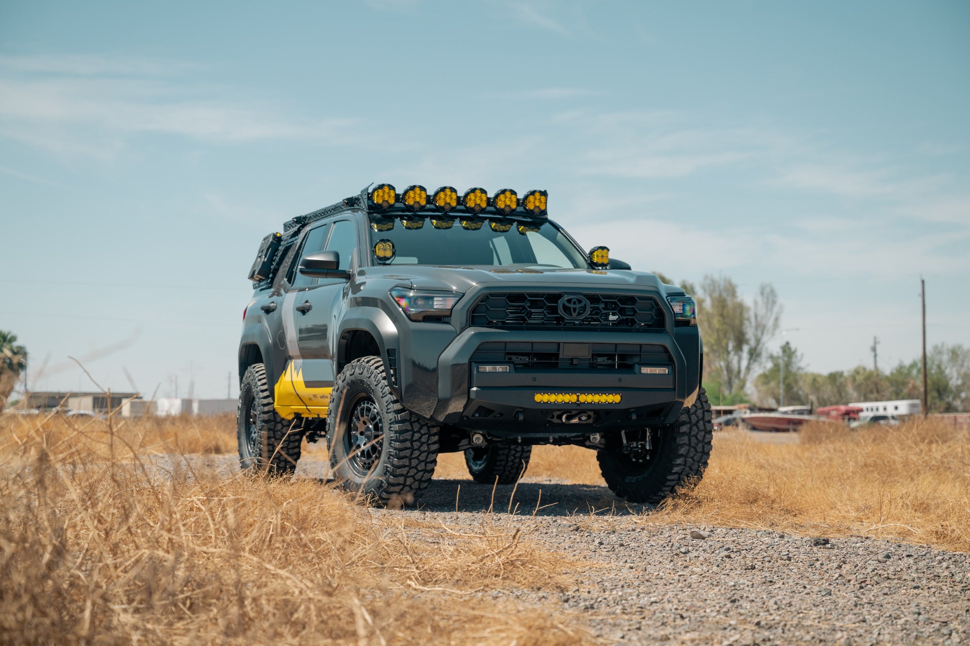 Rago's Baja Designs LP6 Round Light Mount installed to a 6th Gen 4Runner Roof Rack.