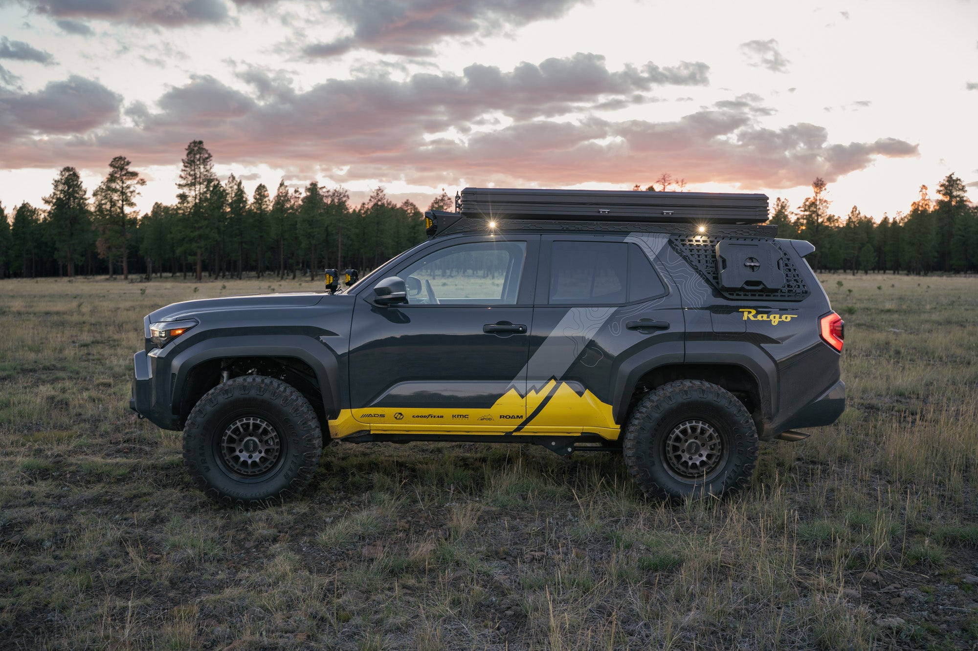 2025 4Runner Roof Rack | Light Pocket | Rago Fabrication