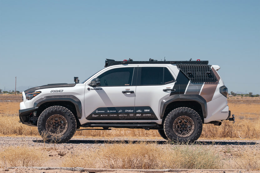 2025+ Toyota 4Runner Roof Rack w/ Light Pocket