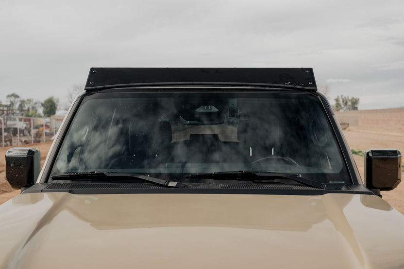 Flat fairing heavy duty roof rack for the GX 550.